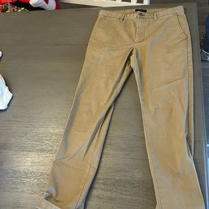 Banana Republic Skinny Fit Khakis 32x32